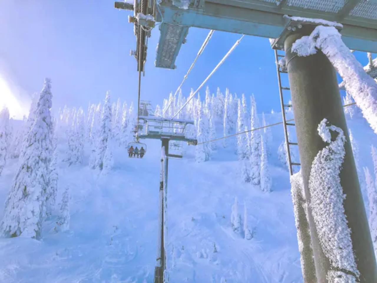 ザホテル湯沢パラディーソ Yuzawa  Buitenkant foto
